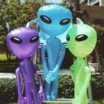 170cm Giant Alien Model Green Purple Blue Gray Pink Et Kids Adult Inflatable Toy Halloween Cosplay Brithday Party Supply Blow Up