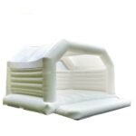 Outdoor White Inflatable Bouncy Castle For Wedding Moonwalk Jumping House With Air Blown Pvc 5x4m