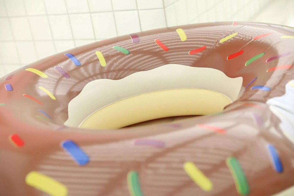 Extra Large Inflatable Donut Swim Ring Lifesaver Float Seat For Adults Summer Childrens Pool Party Toy - 14 Extra Large Inflatable Donut Swim Ring Lifesaver Float Seat For Adults Summer Childrens Pool Party Toy - 14