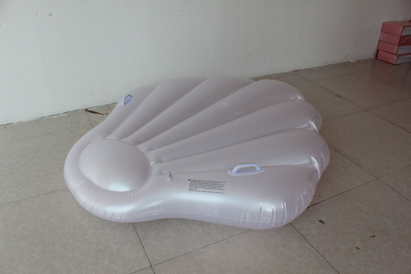 White Inflatable Shell Pool Float Aqua Lounger Swim Ring With Durable Handles Floating Raft - 20 White Inflatable Shell Pool Float Aqua Lounger Swim Ring With Durable Handles Floating Raft - 20