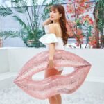 Inflatable Sequins Lips Swimming Ring Adult Women Rose Gold Mouth Pool Float Red Circle Child Lifebuoy - 2
