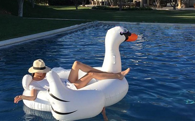 Rose Gold Inflatable Flamingo Pool Float Unicorn Lifebuoy Swan Rideon Summer Lounge Island Swimming Inflated Toy - 5