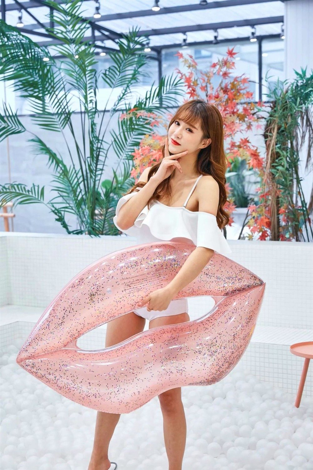 Rose Gold Sequin Lips Inflatable Adult Pool Float Red Lifebuoy Swimming Ring For Women And Children - 7