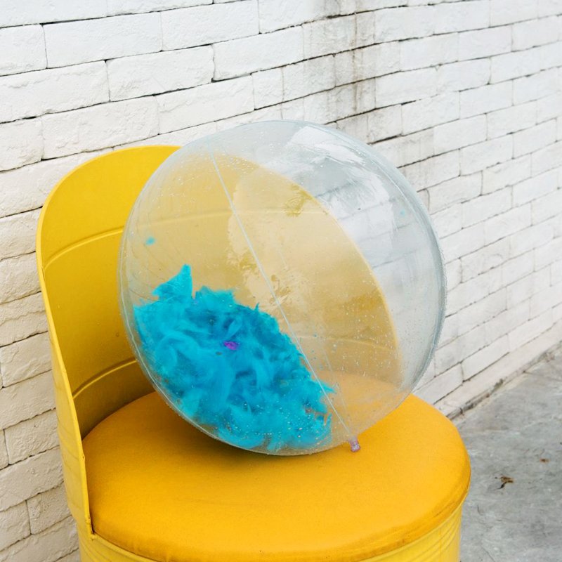 Transparent Pvc Inflatable Beach Ball With Feather Design Ideal For Water Games And Outdoor Play - 3