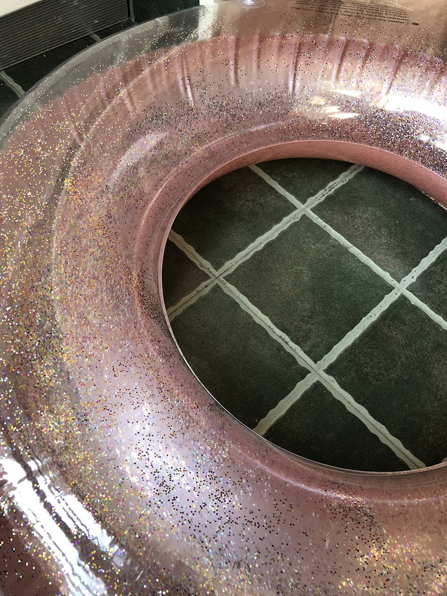 Adult Inflatable Pool Float Ring Sparkling Rose Gold Bling Yellow Round Swim Ring With Handles Sr10 - 10