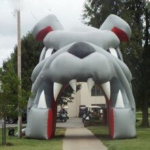 Cute Giant Outdoor Inflatable Bulldog Tunnel Animal Head Entry For Sports Events