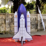 Customized 2 5m Height Inflatable Shuttle Rocket Ship Space Toy