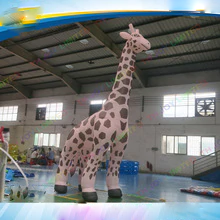 6m 8m 10m Giant Inflatable Giraffe Cartoon Animal Balloon For Outdoors Promotion Air