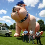 5m Giant Inflatable Dog Bulldog Cartoon Character For Advertising